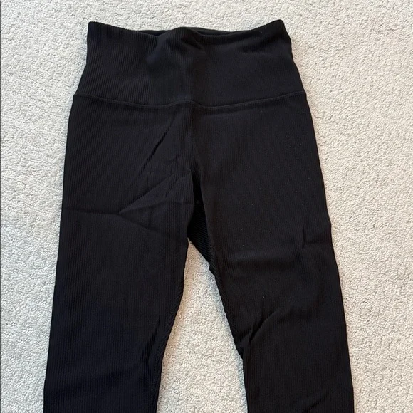 Women's Athleta Black Ribbed High-Waisted Leggings - Picture 3 of 4